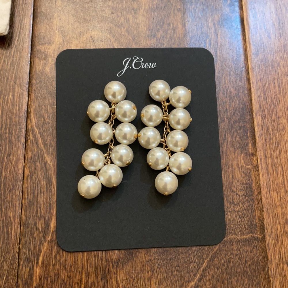 NWT J.Crew Pearlcluster dangle earrings price firm - Picture 3 of 5